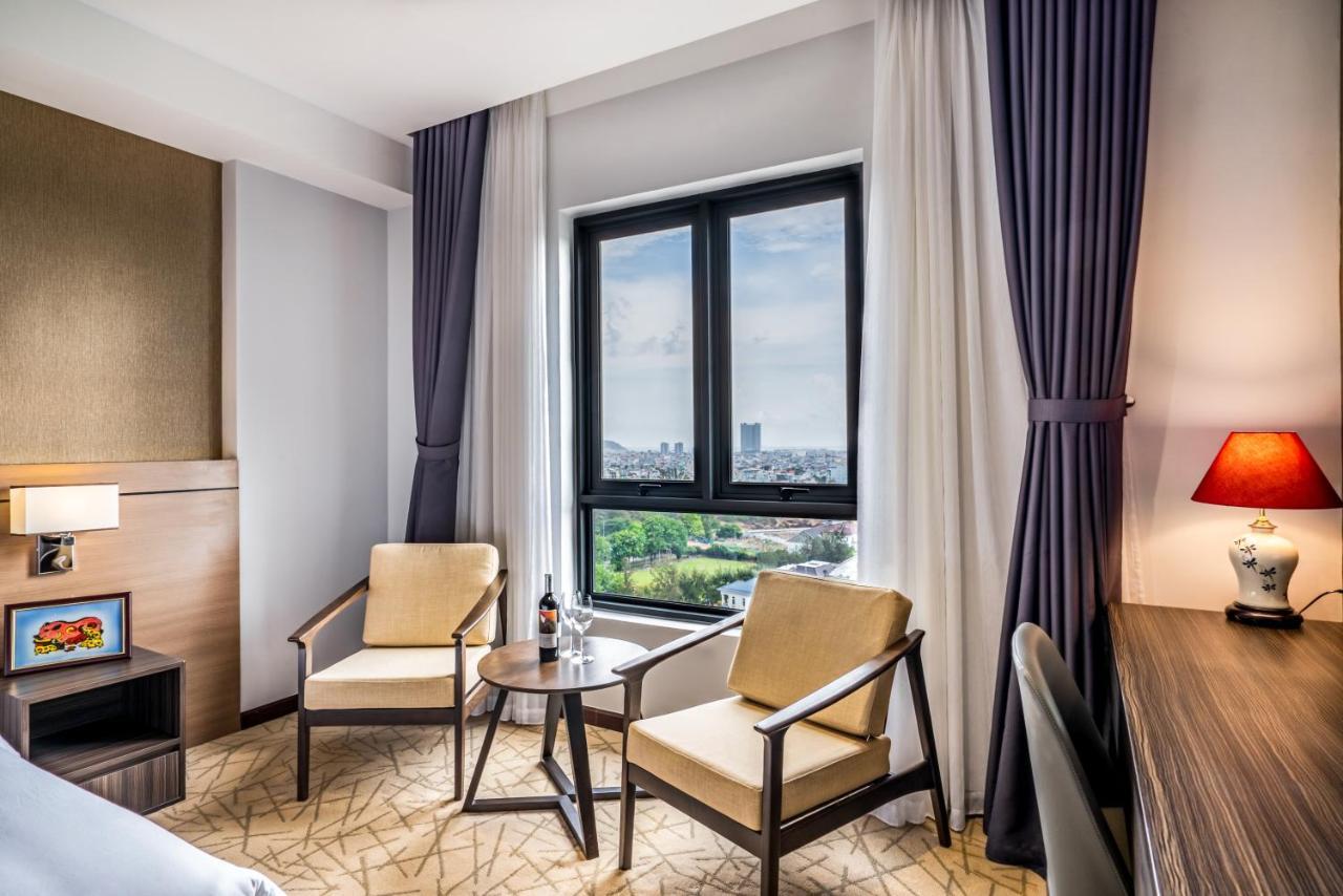 The Cap Hotel Вунгтау Екстер'єр фото